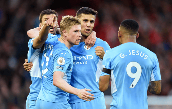 欧冠十六强战引爆欧洲足坛：切尔西巴黎激战，