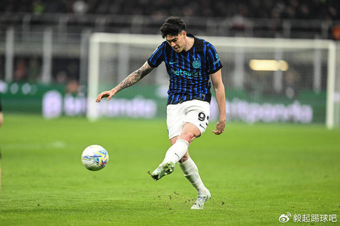 巴萨今夏引援关键进展：巴斯托尼交易遇价格分