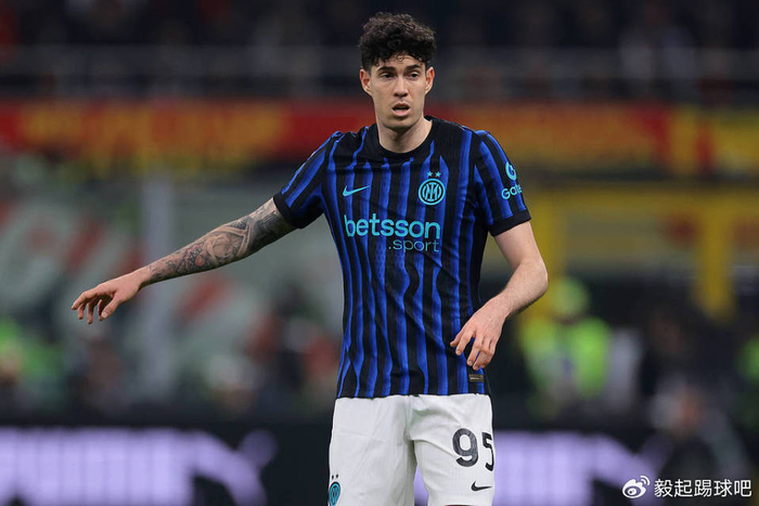 巴萨今夏引援关键进展：巴斯托尼交易遇价格分