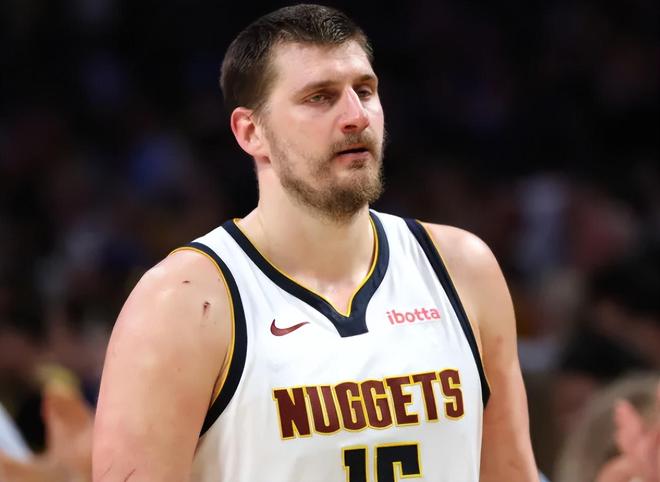 约基奇冲击历史三双王纪录 挑战威少209个三双神